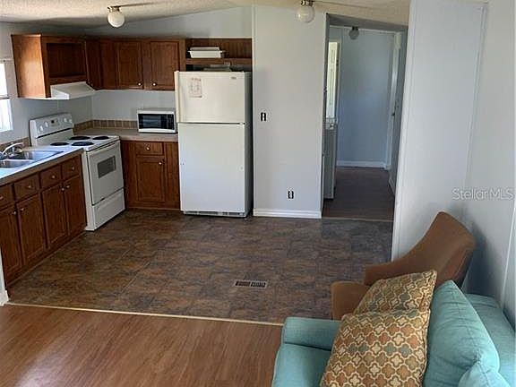5th image of 8304 Dakota Dr