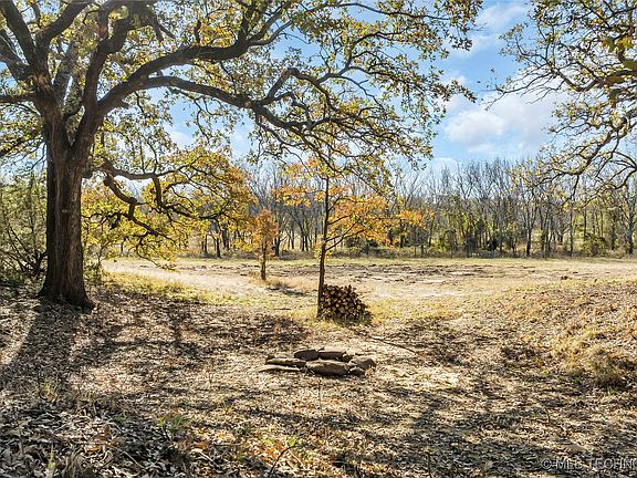 3rd image of 28854 E County Road 1720