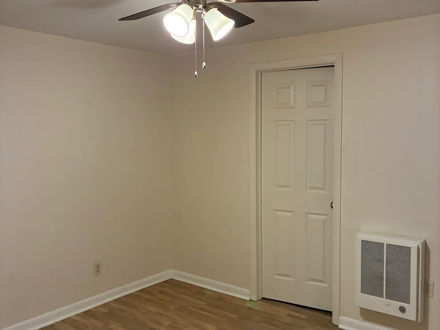 1 bed, $1,050 — Photo 3