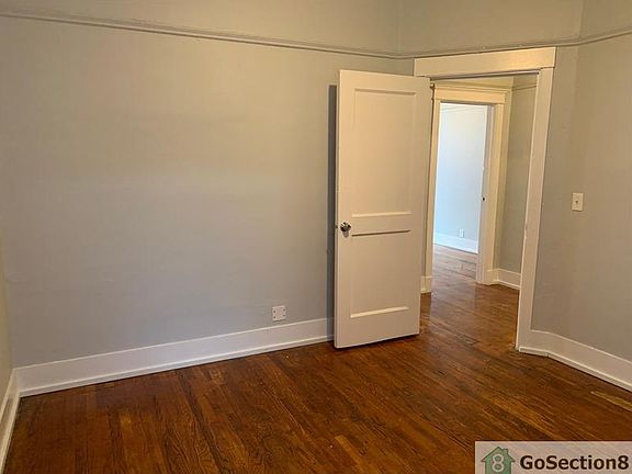 4th image of 4533 S Calumet Ave #1