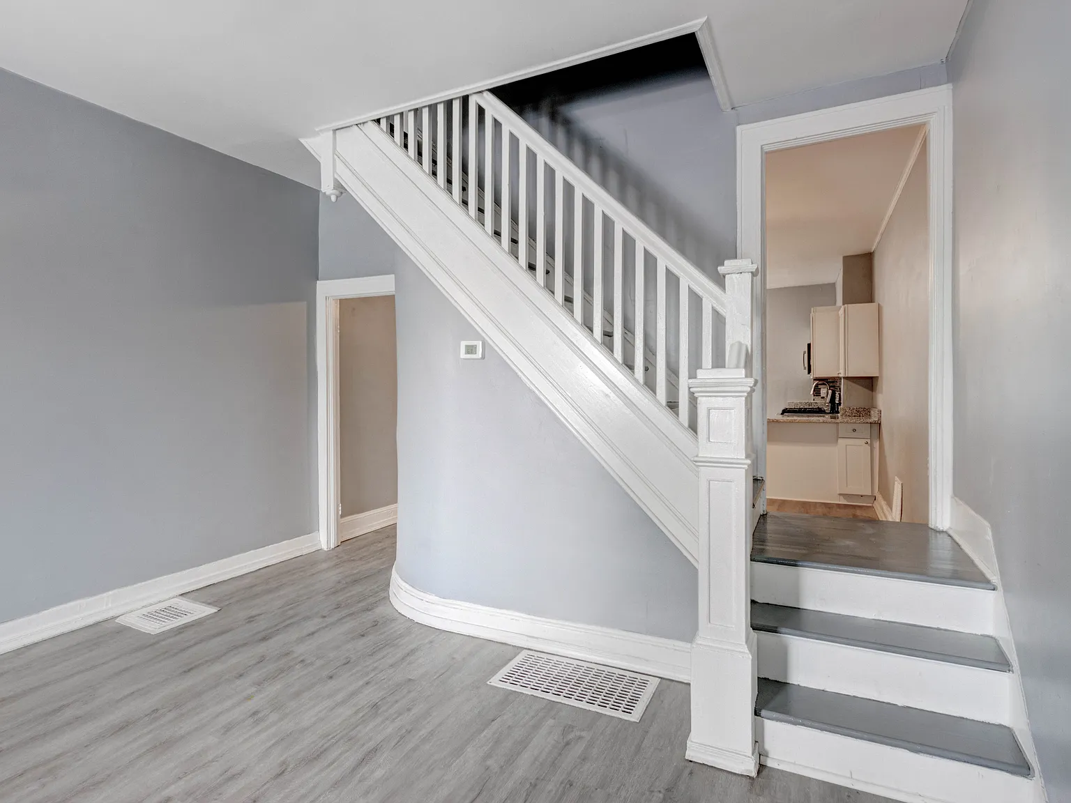 3438 Belair Rd — Photo 3