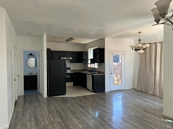 4th image of 5607 Jones Avenue