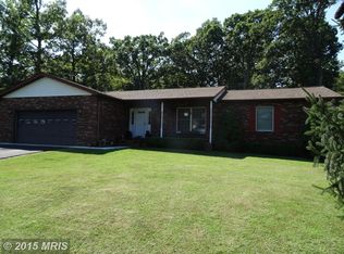 620 Carvel Grove Rd, Baltimore, MD 21221