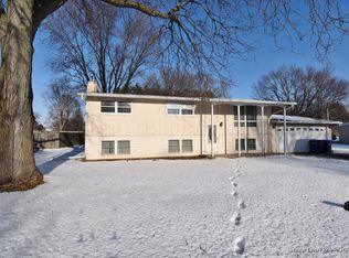 46W540 Locust St, Elburn, IL 60119
