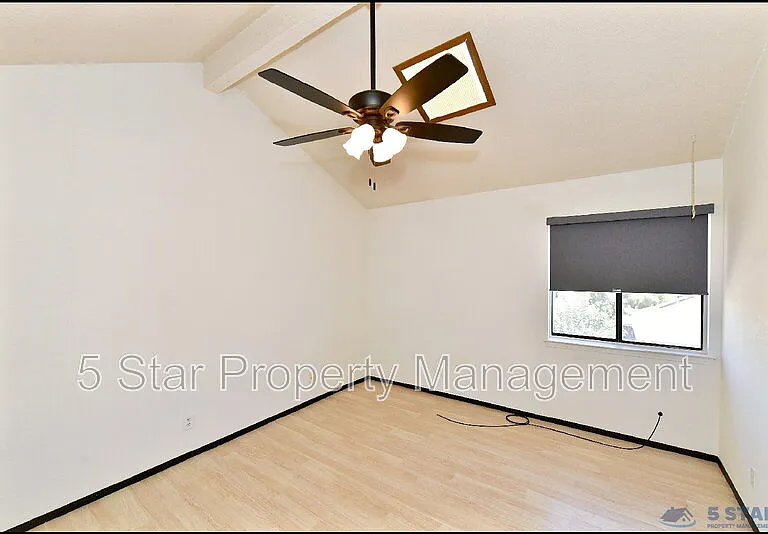 7249 Imperial Ridge Dr — Photo 30