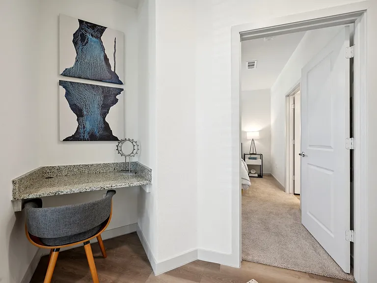 Stafford Place — Photo 8