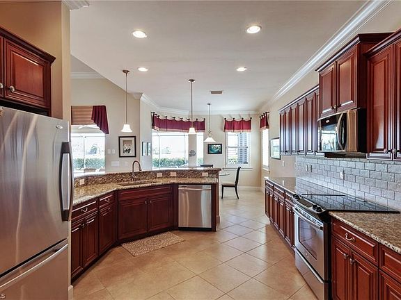 5th image of 9372 Marble Stone Dr