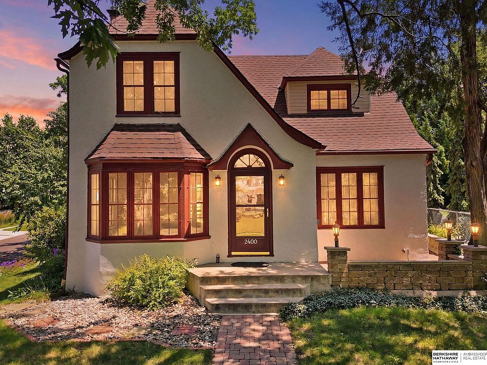 1st image of 2400 Bradfield Dr