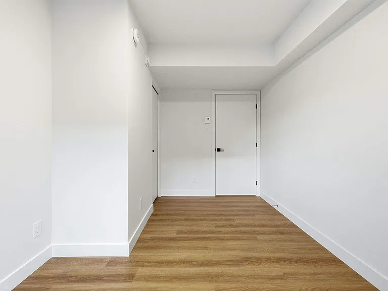 75 Genest St — Photo 9