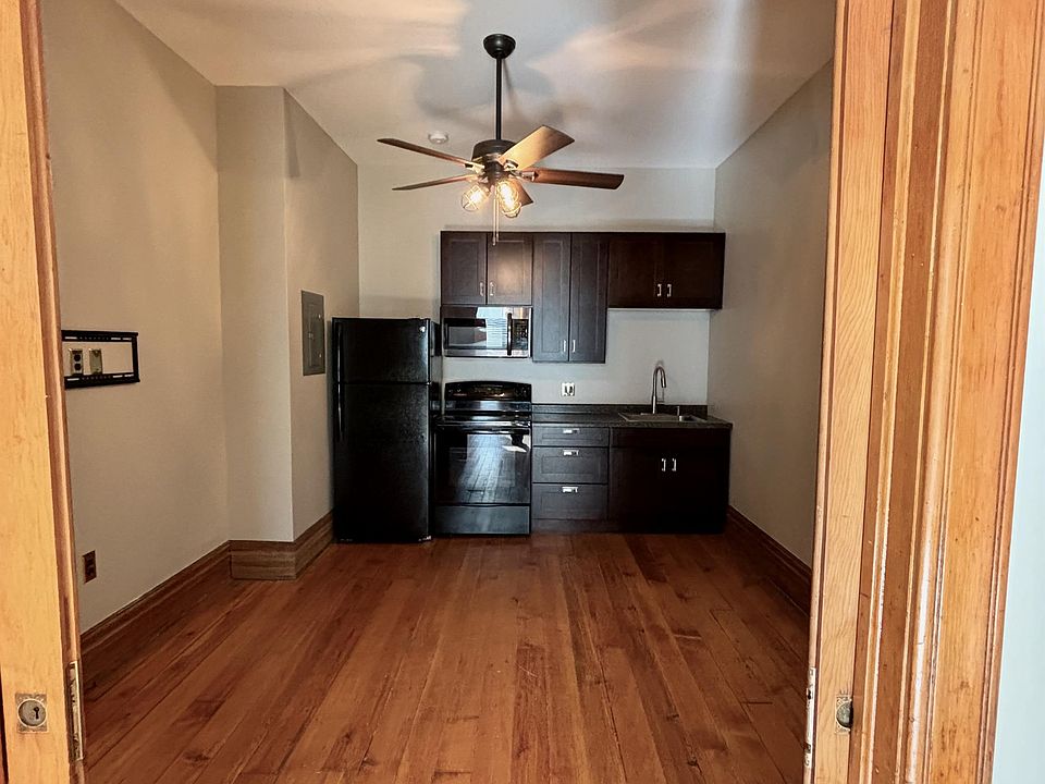 Kitchen / livingroom