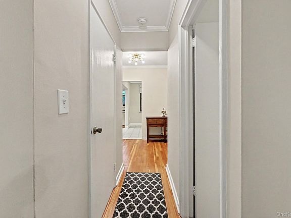 3rd image of 50 Rockledge Road #2A