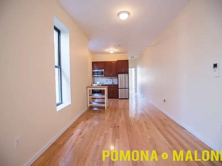 53 Graham Ave #3C — Photo 1