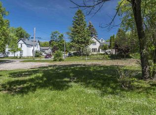 1304 Emmet St, Petoskey, MI 49770
