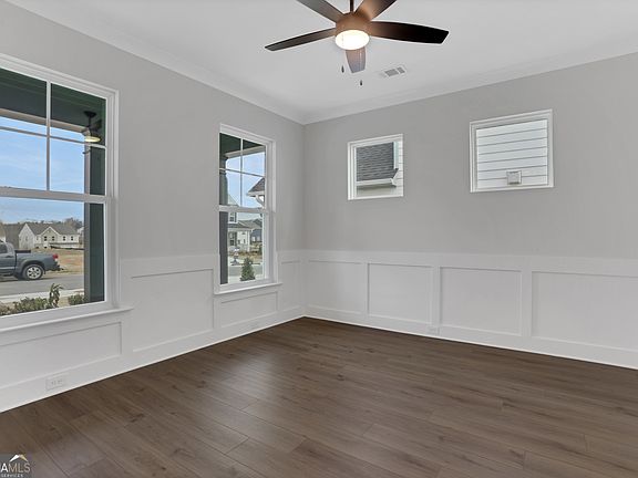 6th image of this home