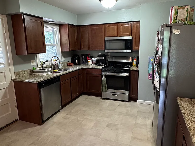 3652 Upton Ave N #1 — Photo 5