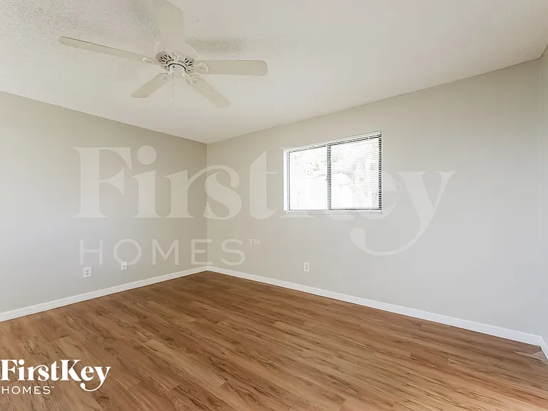 1201 Hancock Bridge Pkwy — Photo 8