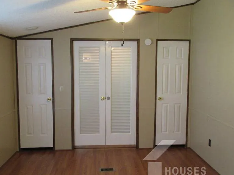 315 Old Dunham Bridge Rd — Photo 10