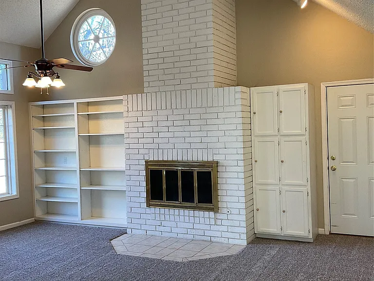 6611 S 78th East Ave — Photo 3