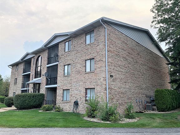 2nd image of 13240 W Circle Drive Pkwy APT 310