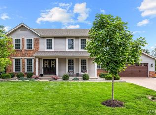 301 Summer Ridge Dr, Saint Charles, MO 63304
