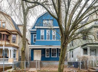 784 S 12th St, Newark, NJ 07108
