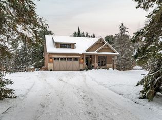 744 N Mary Lake Rd, Town Of Huntsville, ON P1H 1R9