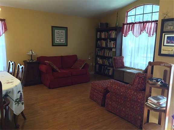 2nd image of 2506 Clareside Dr