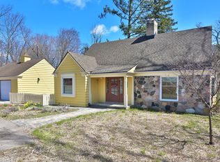 29232 Wellington St, Farmington Hills, MI