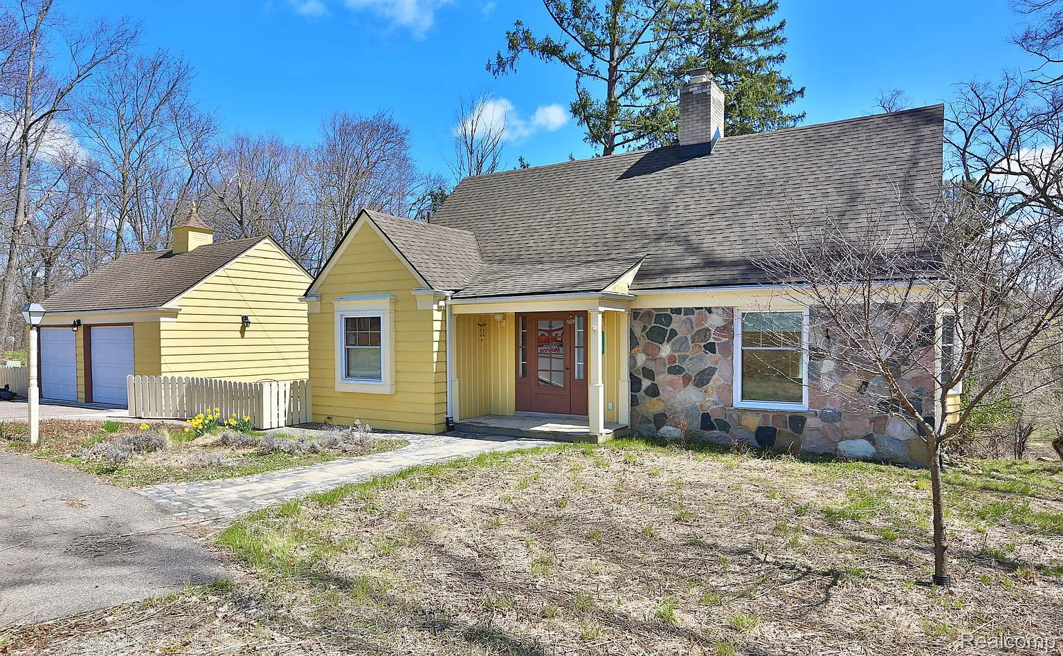 29232 Wellington St photo 1