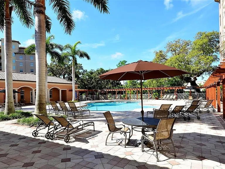 1921 Monte Carlo Dr #302 — Photo 26