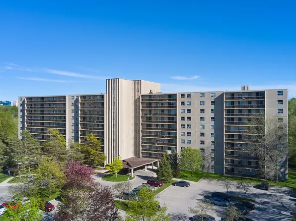 105 Cherryhill Blvd, 160 Cherryhill Place, 200