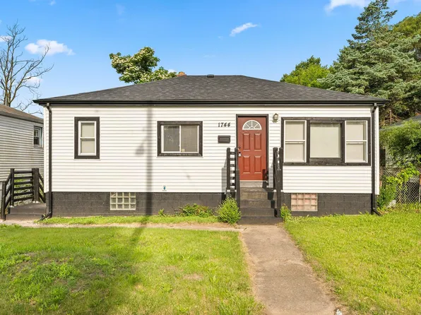 1744 Polk St, Gary, IN 46407