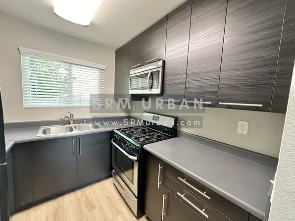 4079 37th St #6, San Diego, CA 92105