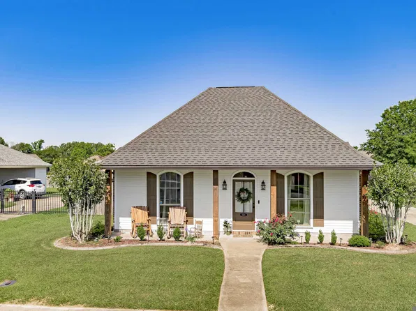 6131 Windwood Dr, Zachary, LA 70791