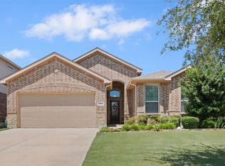 5905 Marsh Rail Dr, Denton, TX 76208
