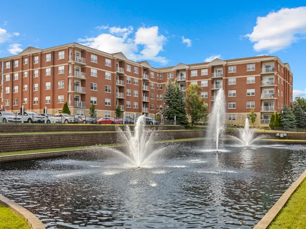 1 Itasca Pl Unit 411, Itasca, IL 60143