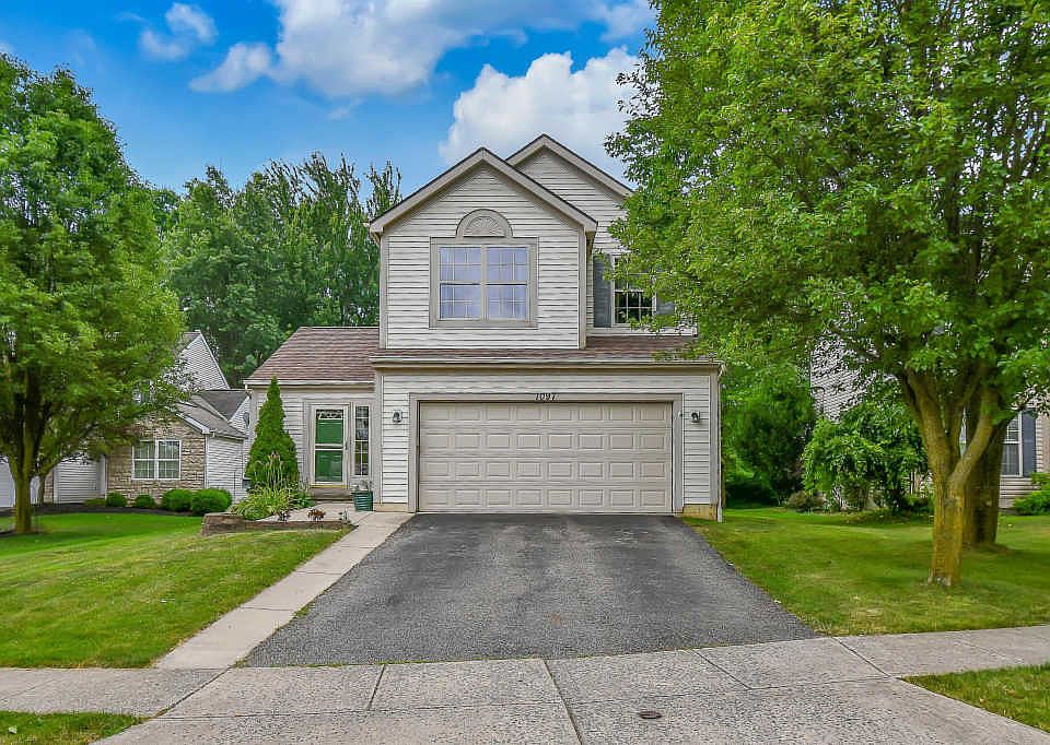 1st image of 1097 Pebble Brook Dr
