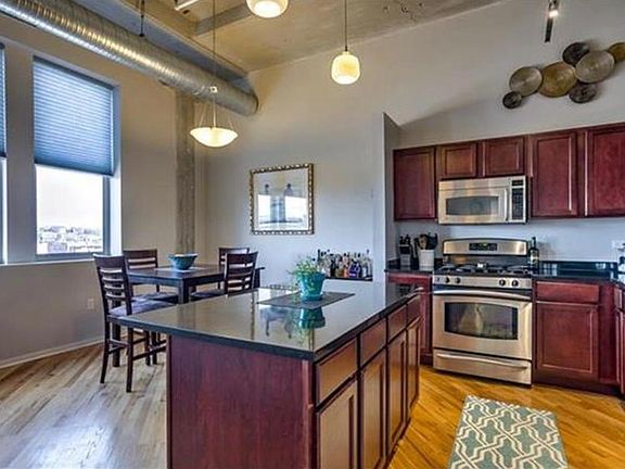 4th image of 2107 Grand Blvd APT 806
