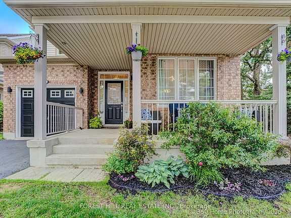 3rd image of 1148 Barclay Cir