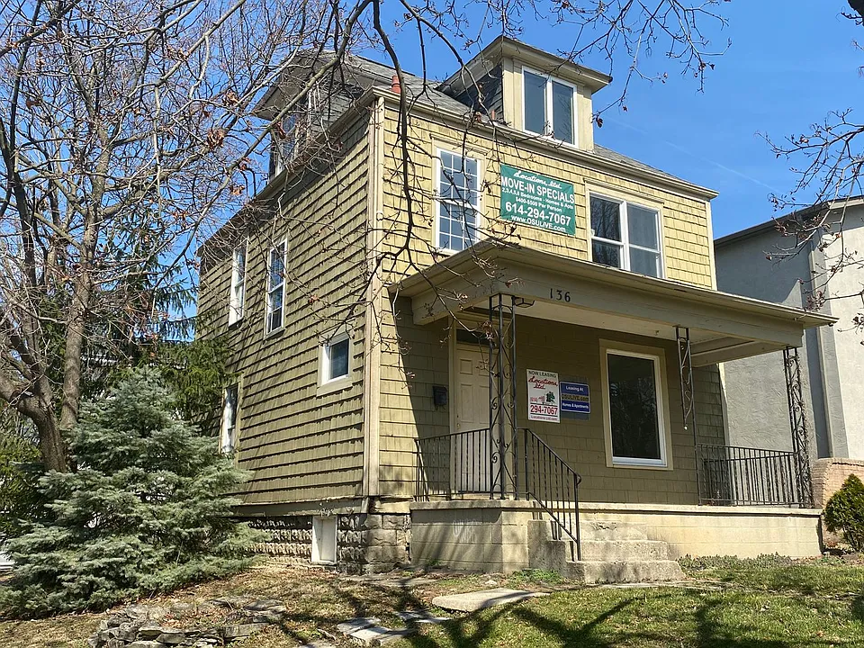 136 E Norwich Ave