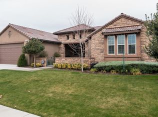 3251 Finchwood Ave, Clovis, CA 93619