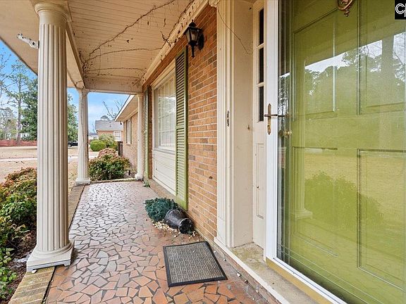 4th image of 308 Cleveland St