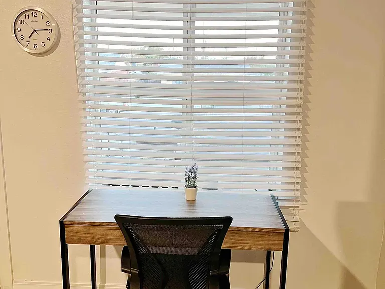 Work Desk