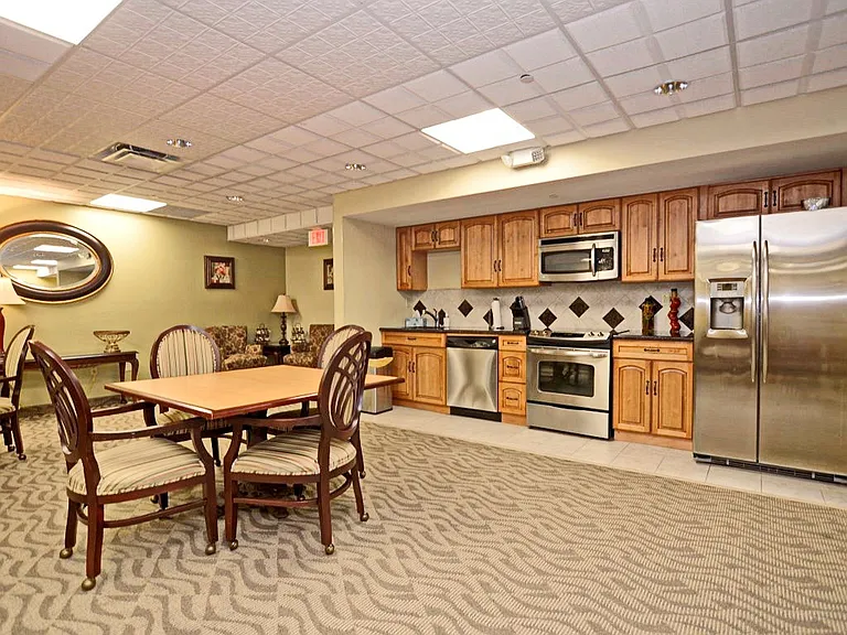 400 E Colonial Dr #603 — Photo 37