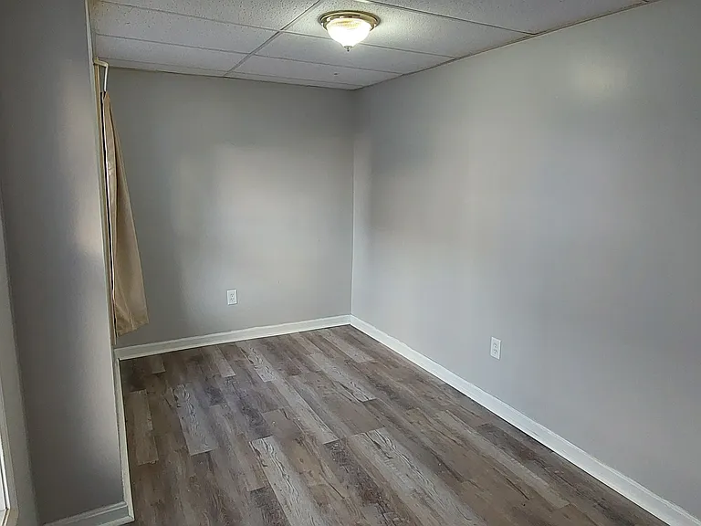 266 Pine St #1 — Photo 25