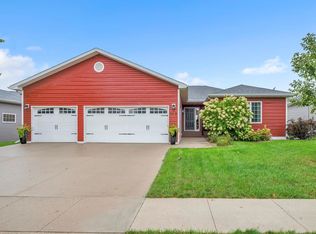 3618 Keokuk Ave, Spirit Lake, IA 51360
