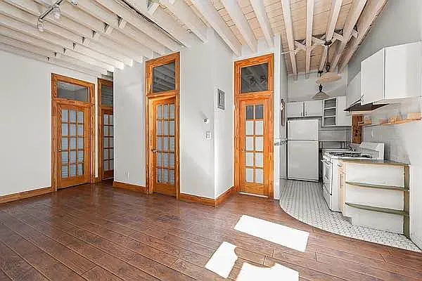 Rented by TorsX Inc | media 3