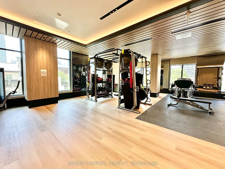 252 Church St #2107 — Photo 18