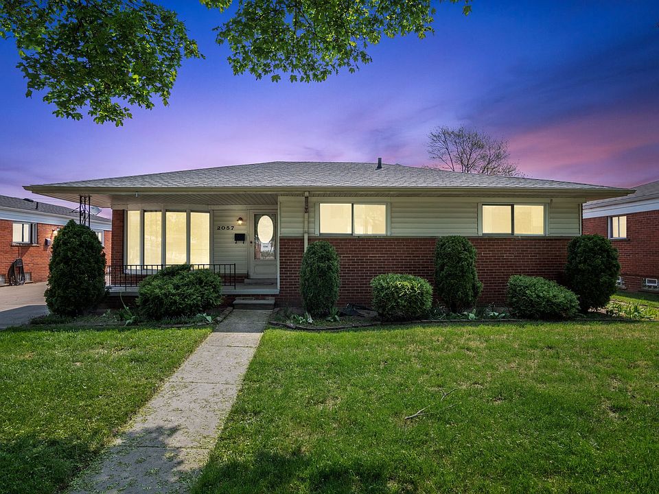 1st image of 2057 Churchill Ave
