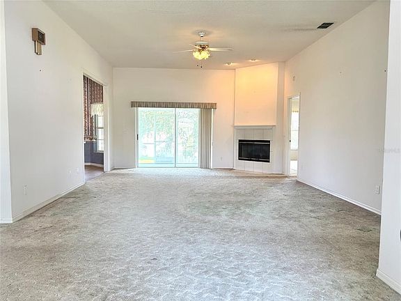 4th image of 132 LAKE MARIAM WAY